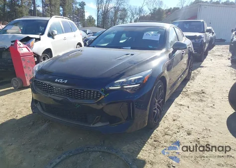 2022 Kia Stinger Gt-Line z USA, uszkodzony, nr VIN KNAE35LD6N6116216